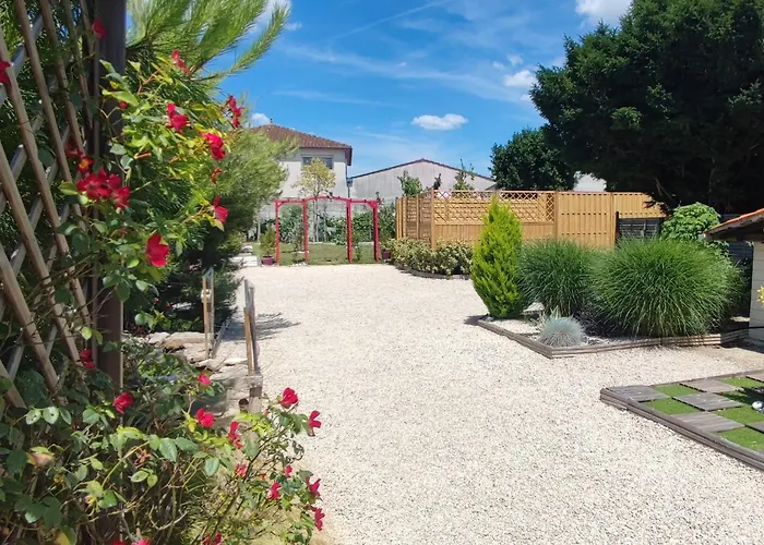 Chambres d'Hôtes Le Clos des Passiflores